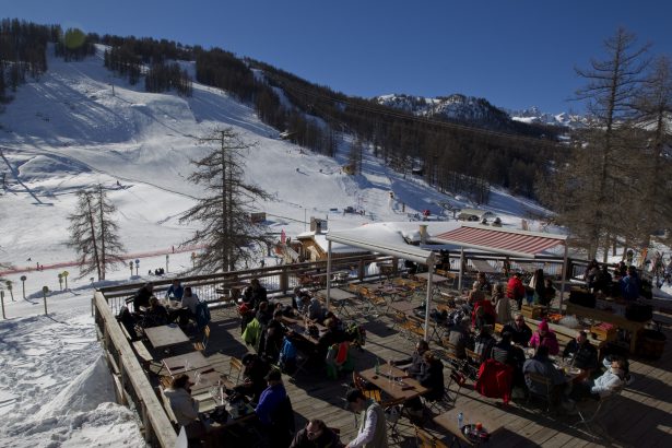 Chalet hotel de serre ratier