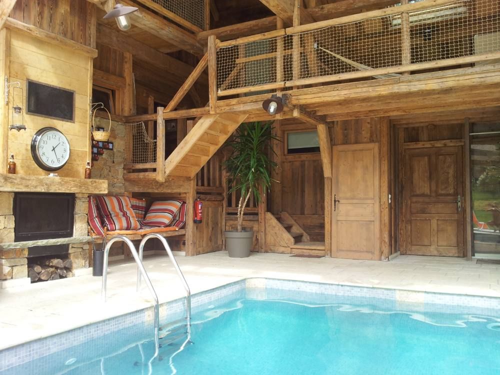 Chalet haute savoie piscine