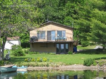 Chalet bord eau