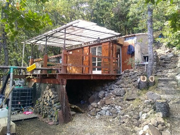 Chalet bois sur terrain non constructible