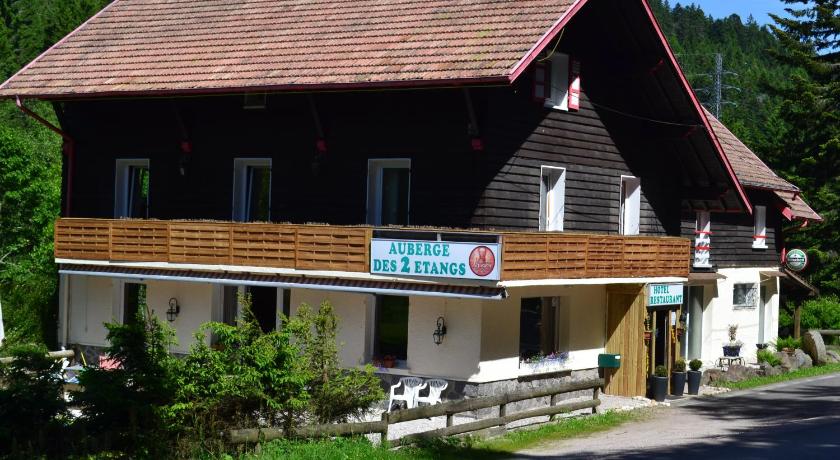 Le chalet auberge des 2 etangs