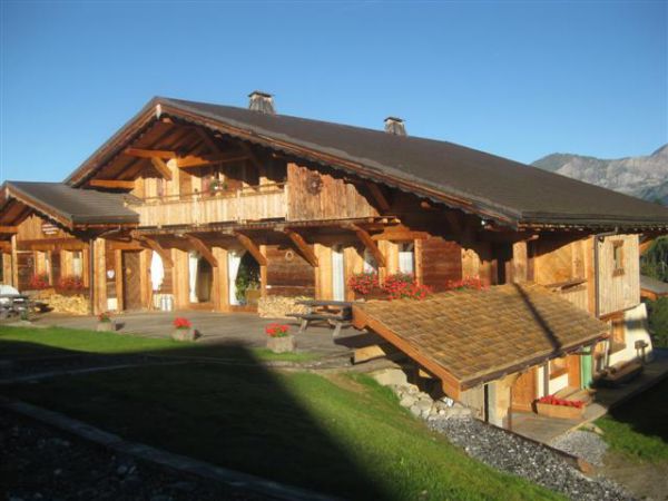 Chalet bois gris