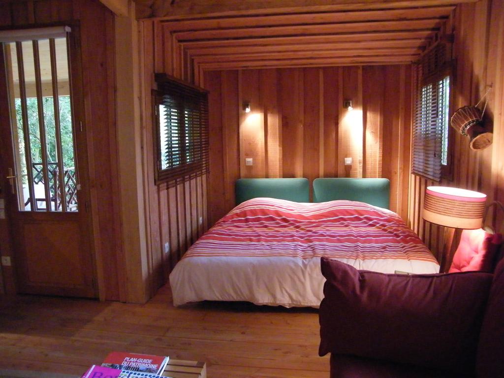Chalet bordeaux