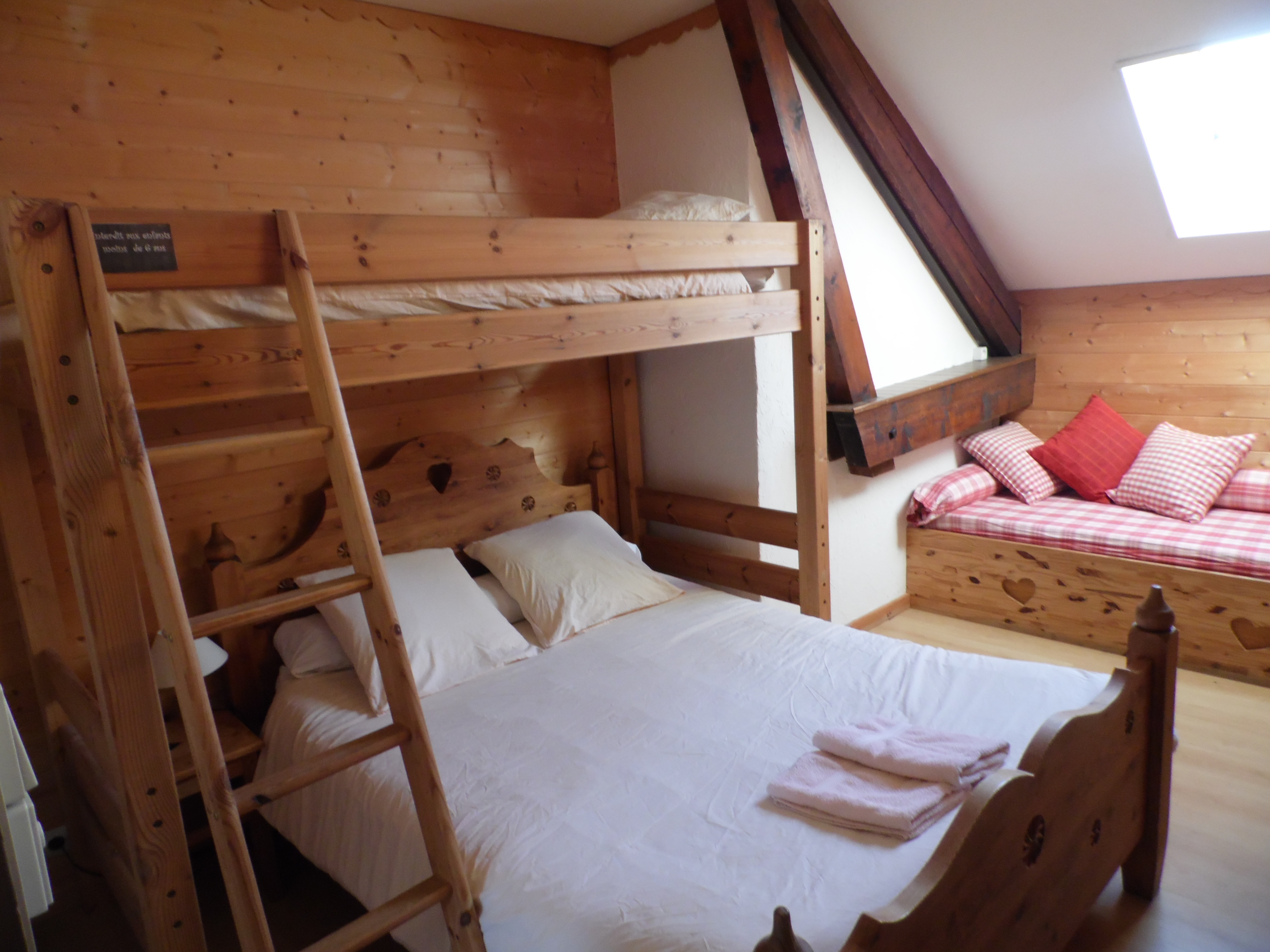 Chalet 1200 saint françois longchamp