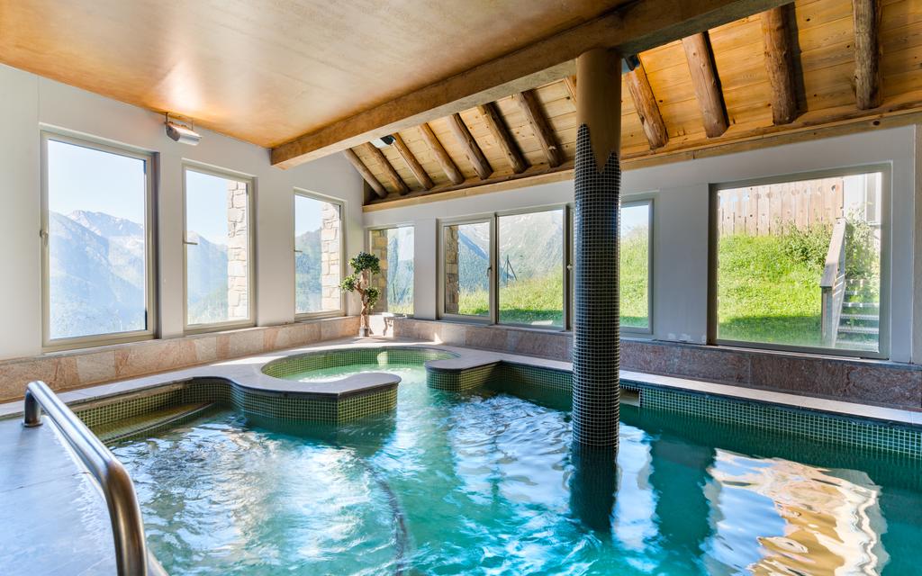 Location chalet saint lary pied des pistes