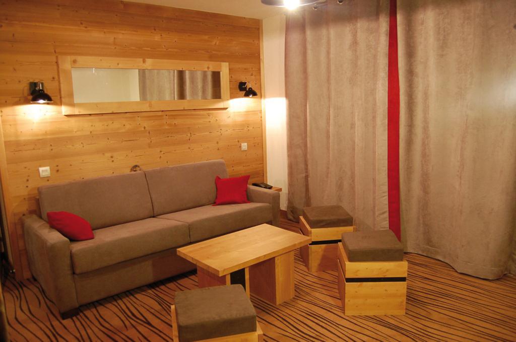 Chalet d emeraude les saisies