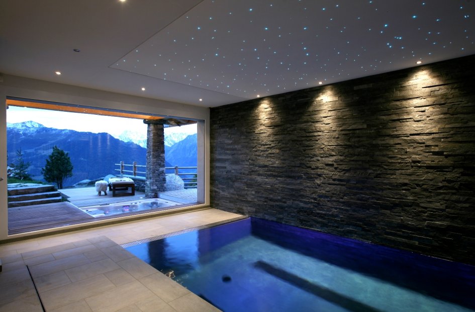 Spa chalet