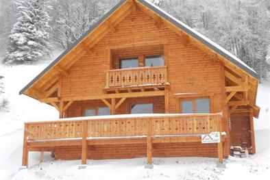 Location chalet super lioran pied des pistes
