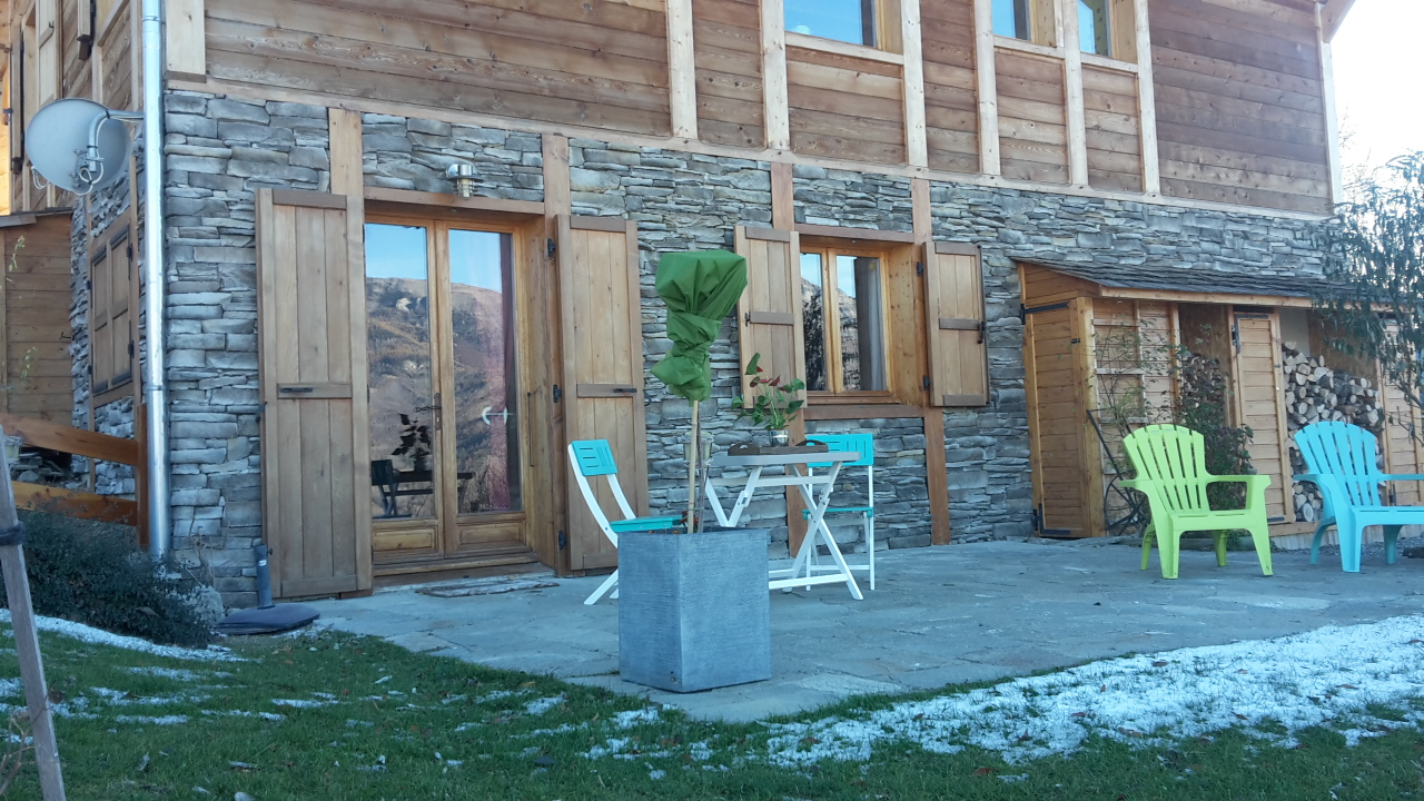 Location chalet st leger les melezes