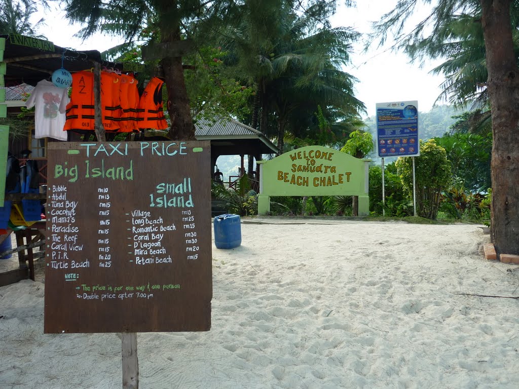 Petani beach chalet