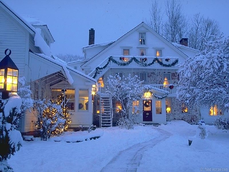 Fond ecran chalet hiver