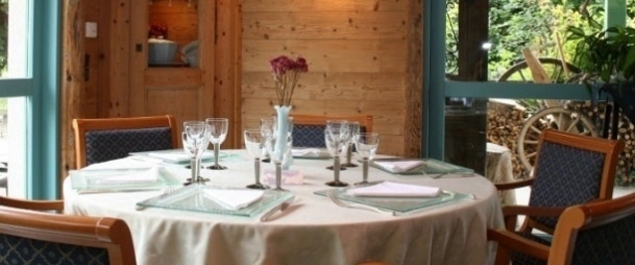 Chalet d eglantine saint ferreol