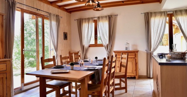Location chalet 12 personnes alpes du sud