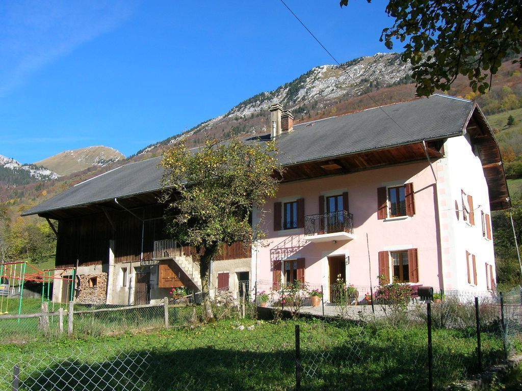 Location chalet aillon le vieux