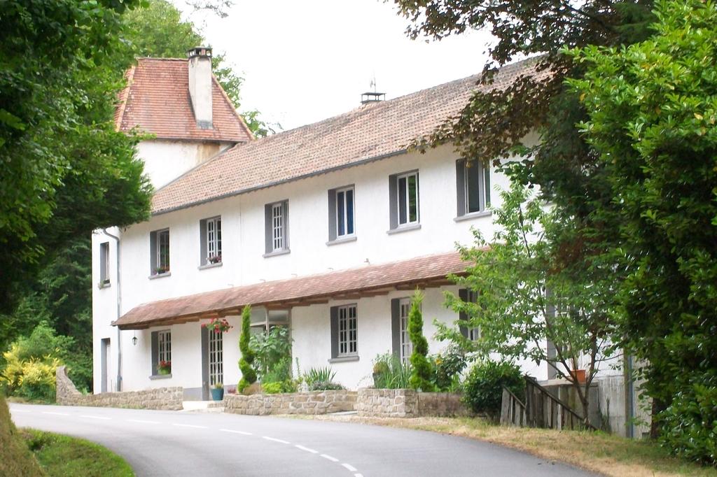 Le chalet du lac 87400
