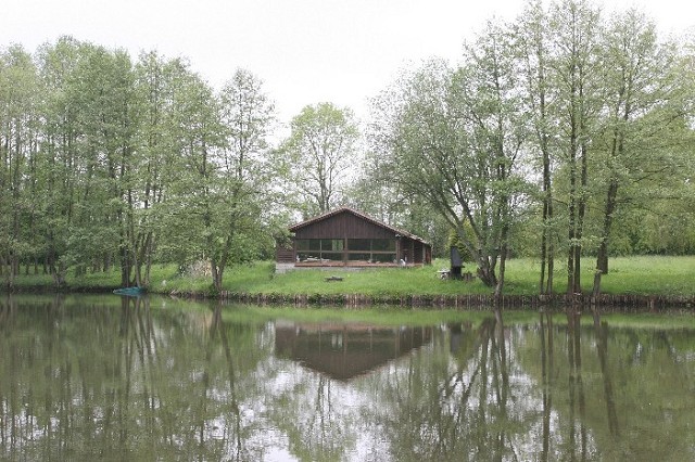 Chalet avec etang a vendre en moselle