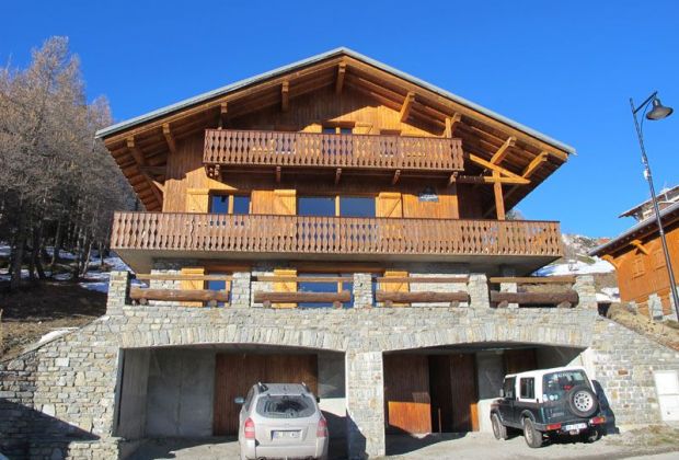 Chalet montagne 20 personnes pied pistes