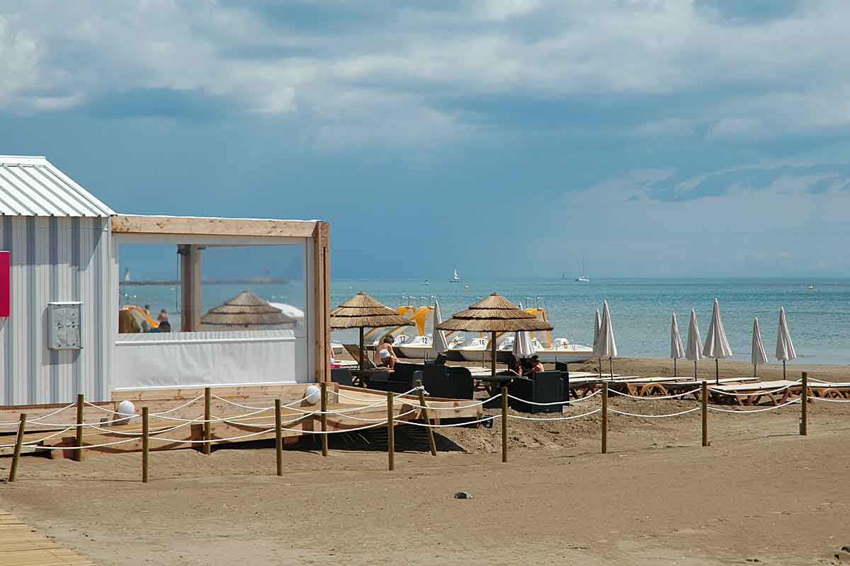 Gruissan plage chalet rentals