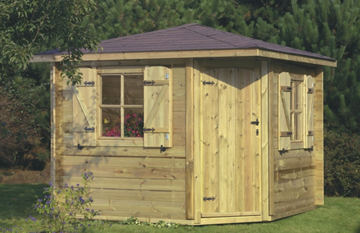 Entretien chalet de jardin en bois
