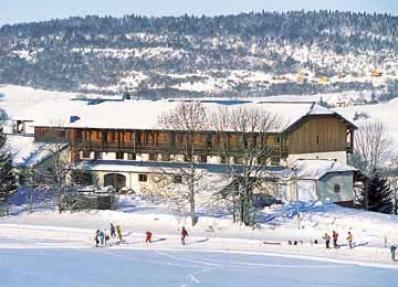 Chalet foncine le haut