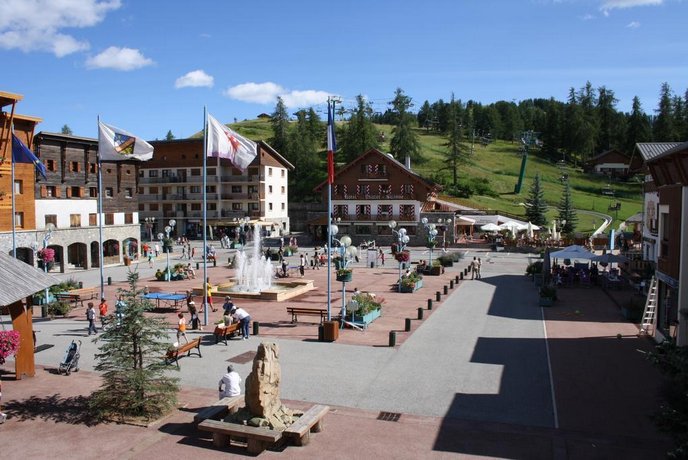 Hotel valberg chalet suisse