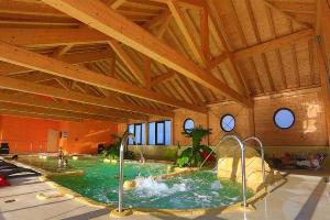 Chalet hotel spa les menuires