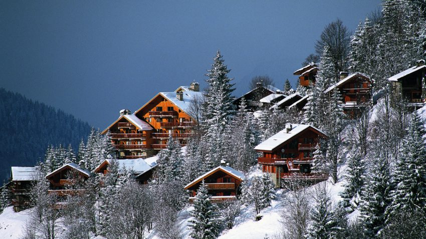 Booking ski chalet