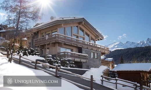 Chalet a vendre a courchevel