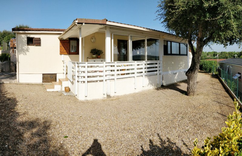 Vente chalet var 83