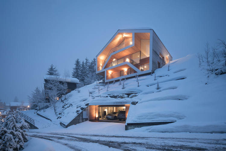 Chalet architecture