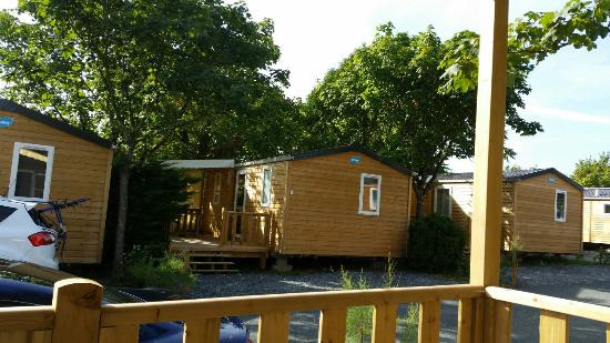 Au petit port de l'houmeau camping chalet rue des sartieres 17137 l'houmeau