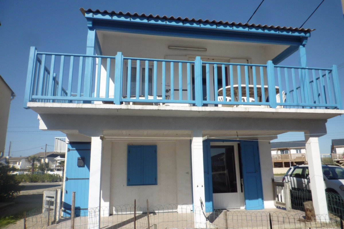 Gruissan plage chalet rentals