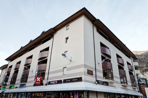 Chalet brides les bains
