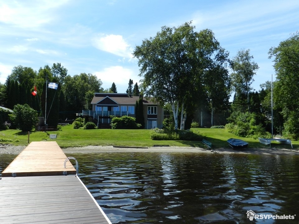 Chalet à louer lac st-jean