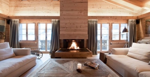 Cheminée bois chalet