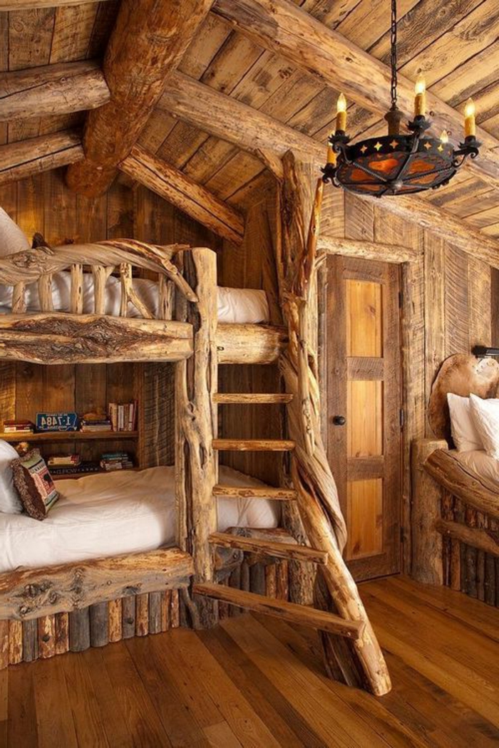 Intérieur de chalet en bois