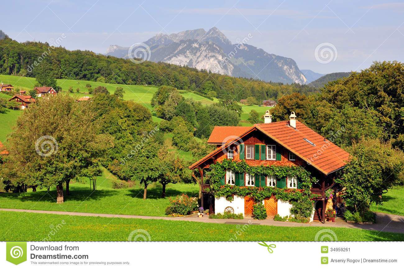 Suisse paysage montagne chalet