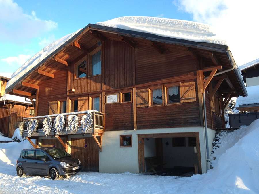 Chalet au bord d'un lac canada