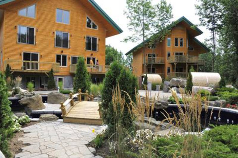 Chalet et spa lac saint jean