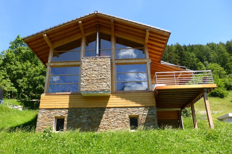 Petit chalet a vendre en suisse