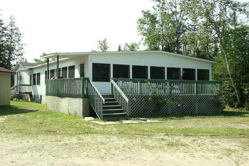 Chalet lac des plages