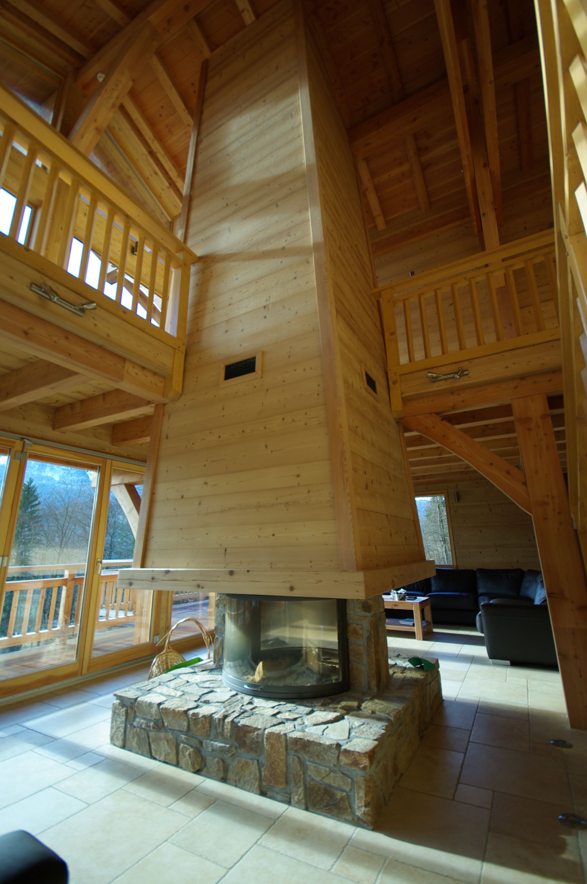 Interieur chalet bois savoyard
