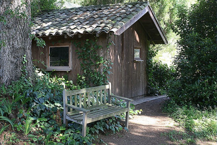 Construire chalet jardin