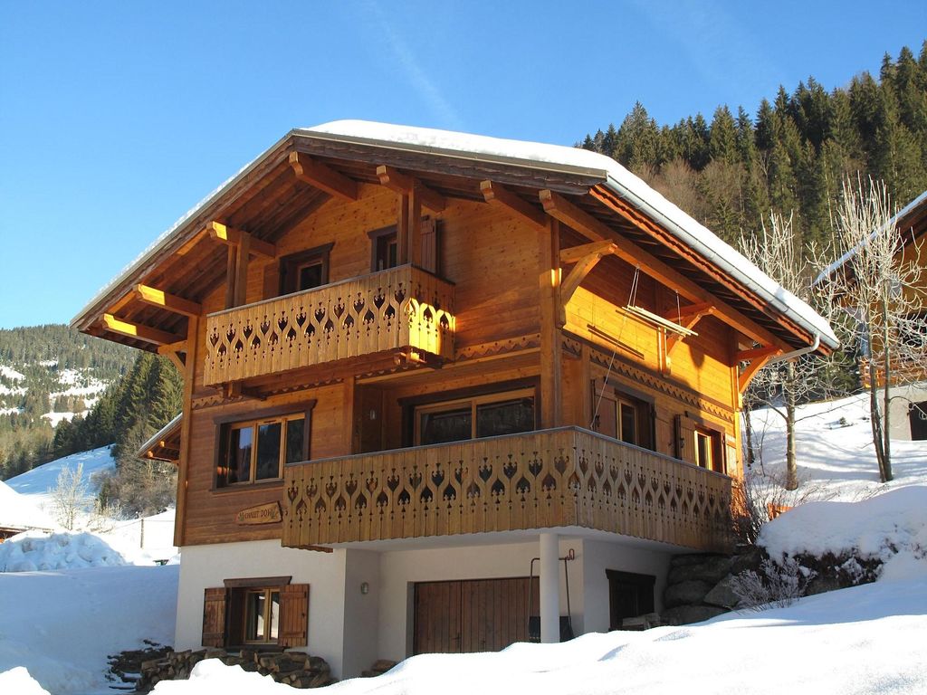 Portes du soleil chalet