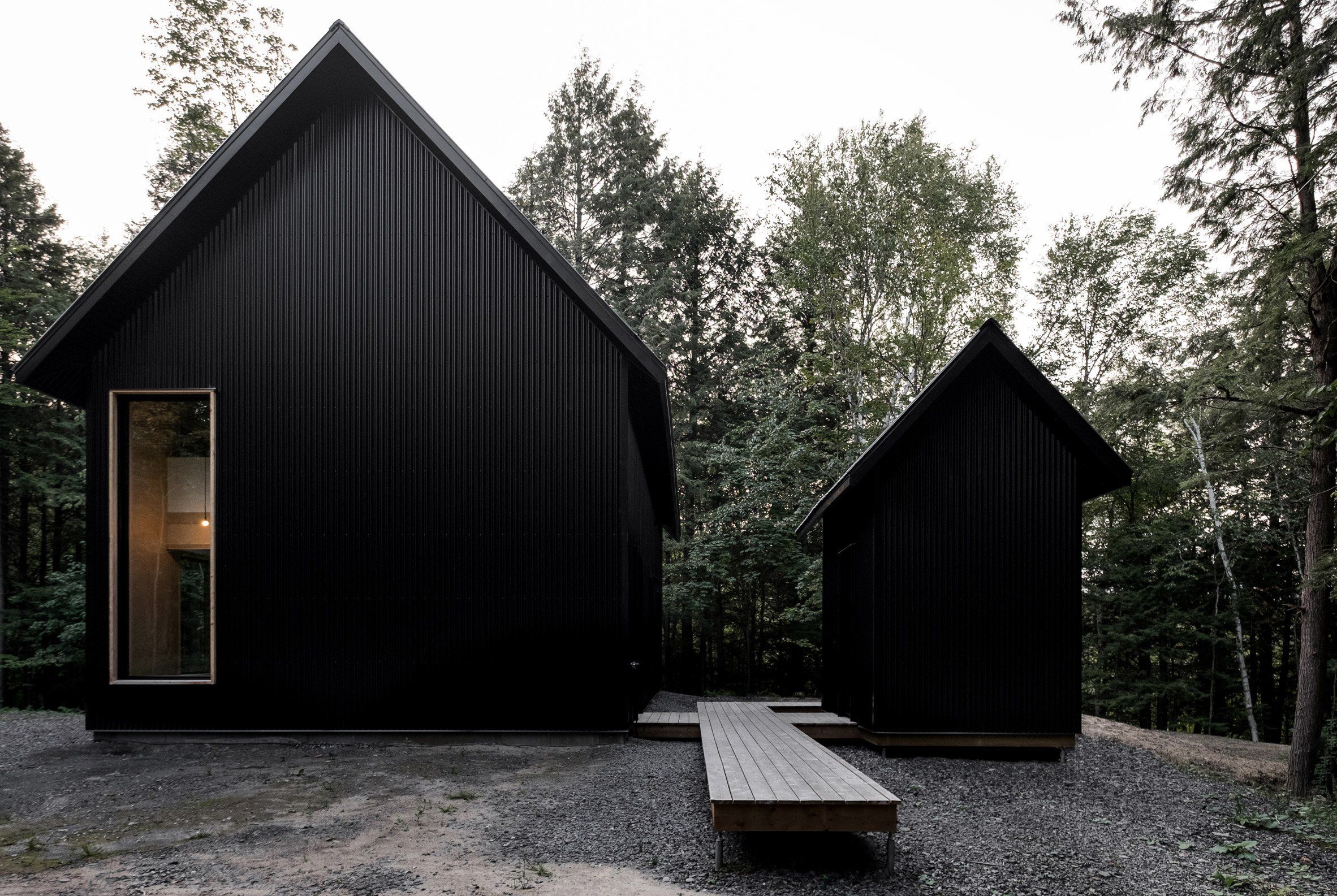 Chalet metal