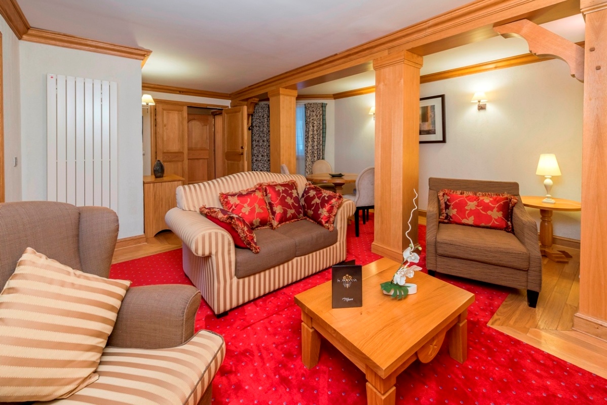 Chalet hotel le savoie val d isere