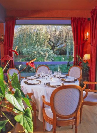 Le chalet d'eglantine saint ferreol