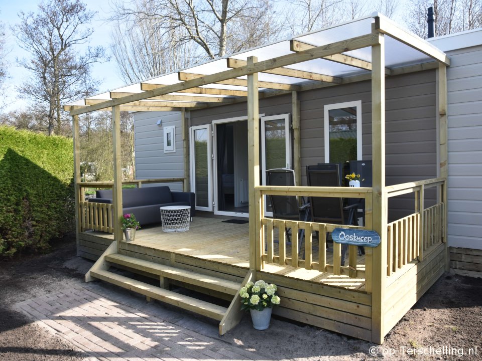 Veranda chalet