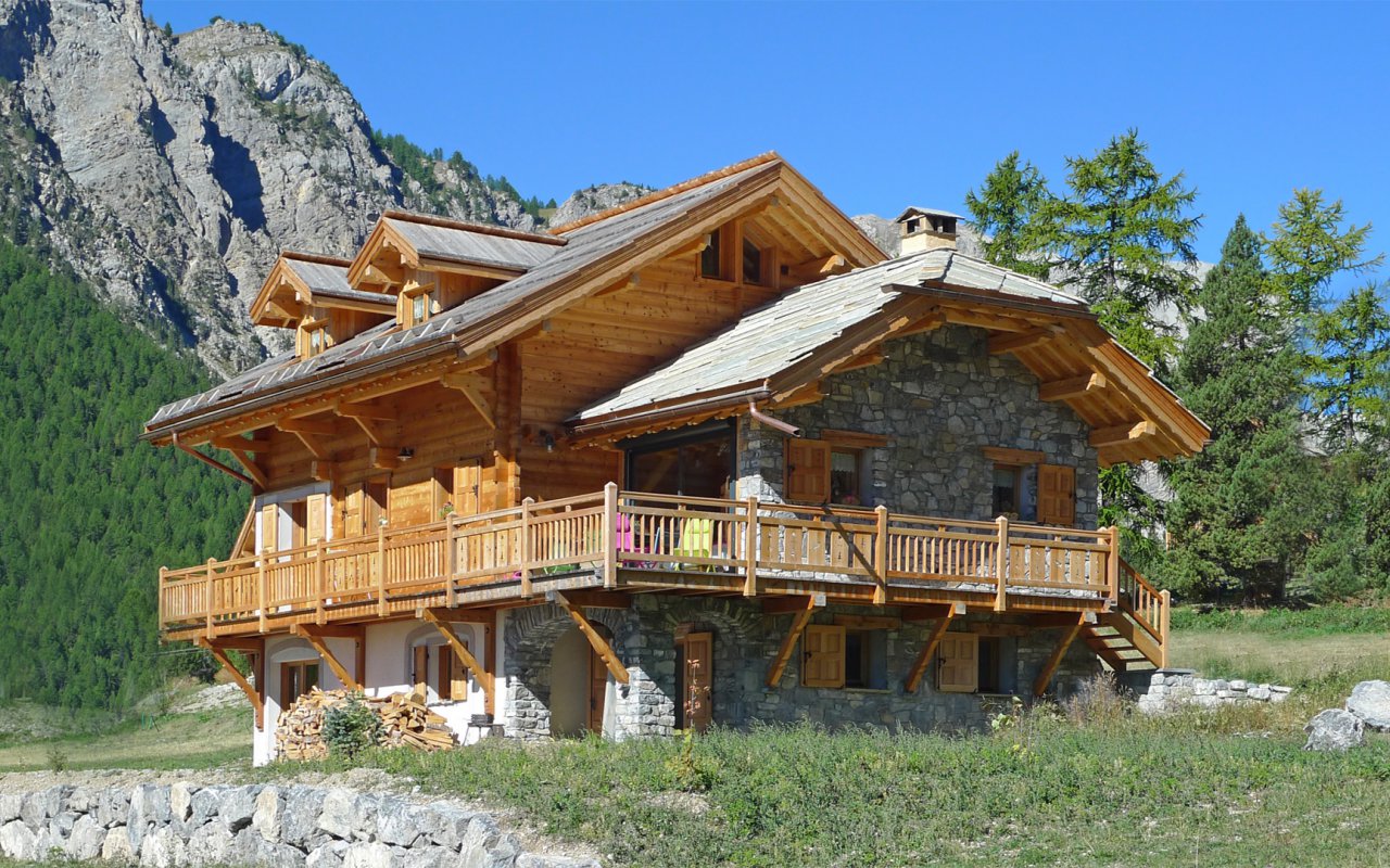 Chalet madrier meleze