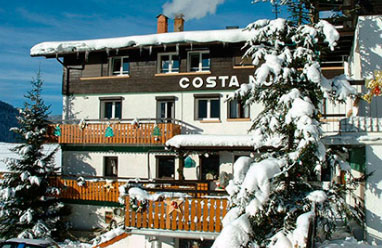 Chalet costa nuova